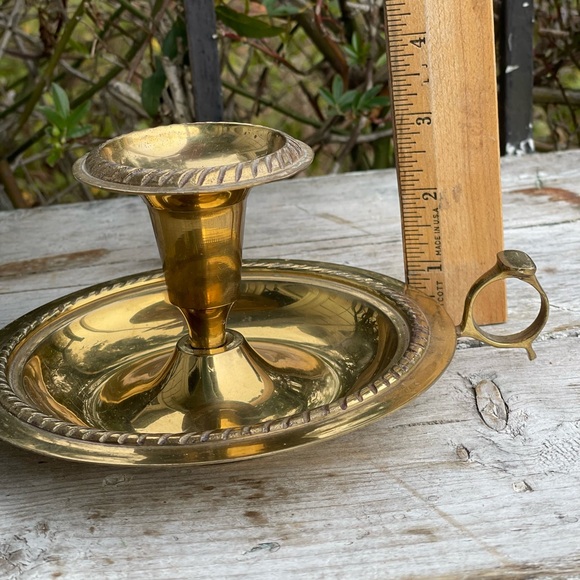 Vintage Brass candlestick holder - Picture 3 of 9